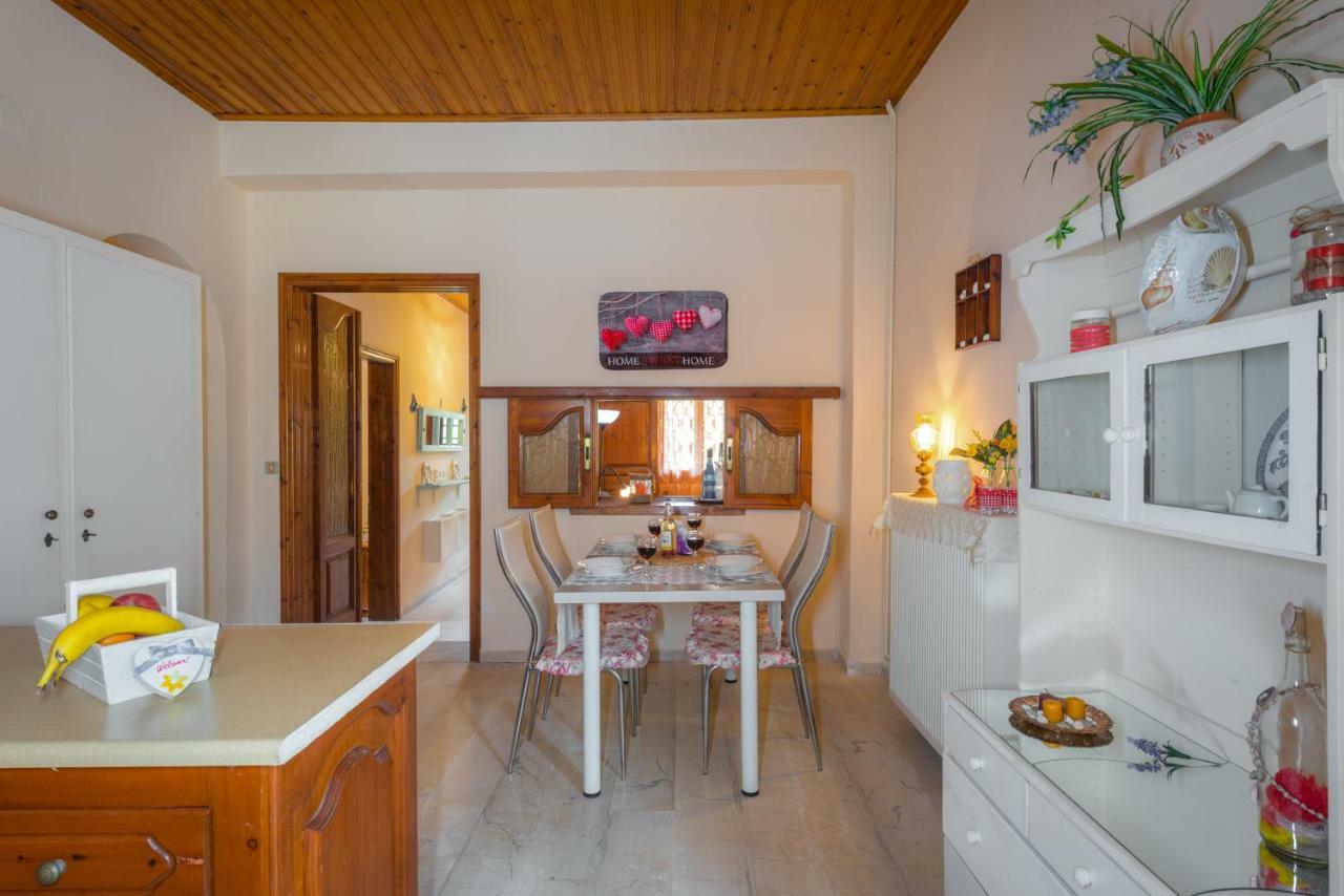 Family Holiday Apartment With Garden & Bbq Velonádes 外观 照片